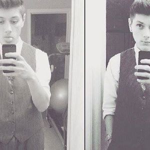 Meet your Posher, Tyler